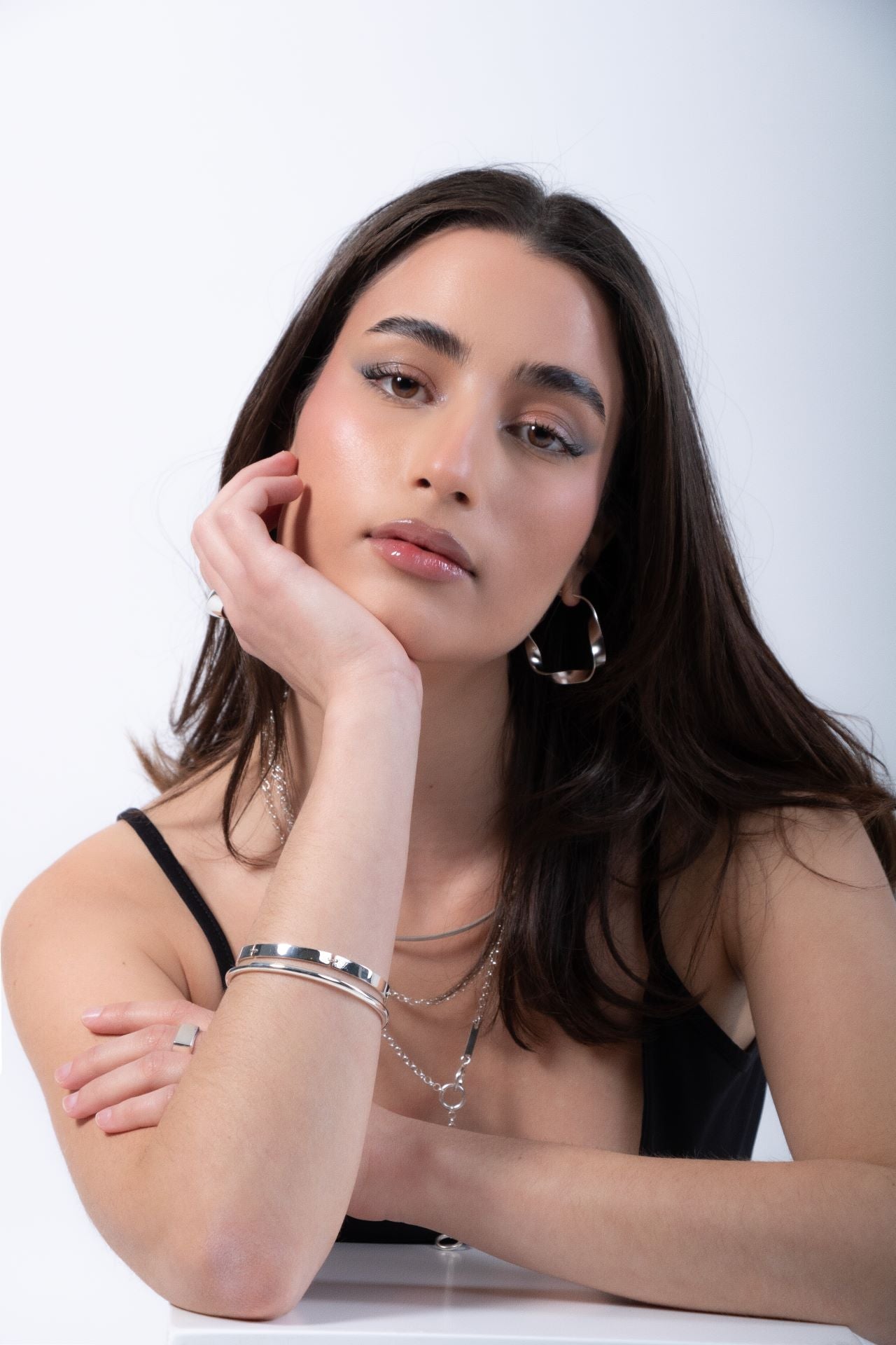 TWIST HOOPS_1