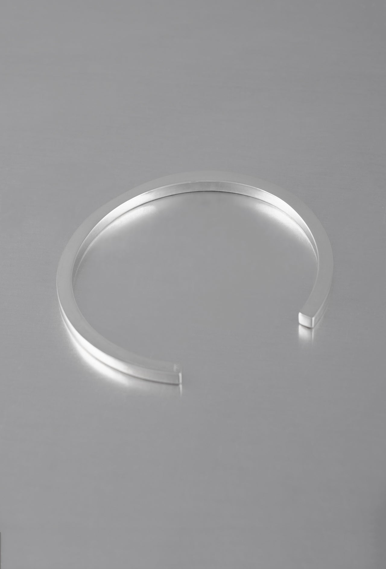 CUFF BRACELET THICK