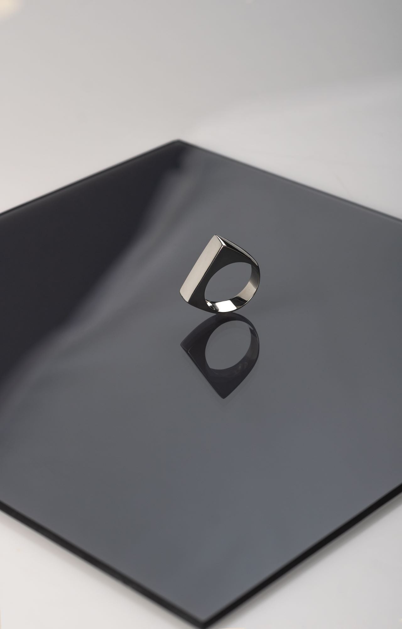 BOLD EDGE RING