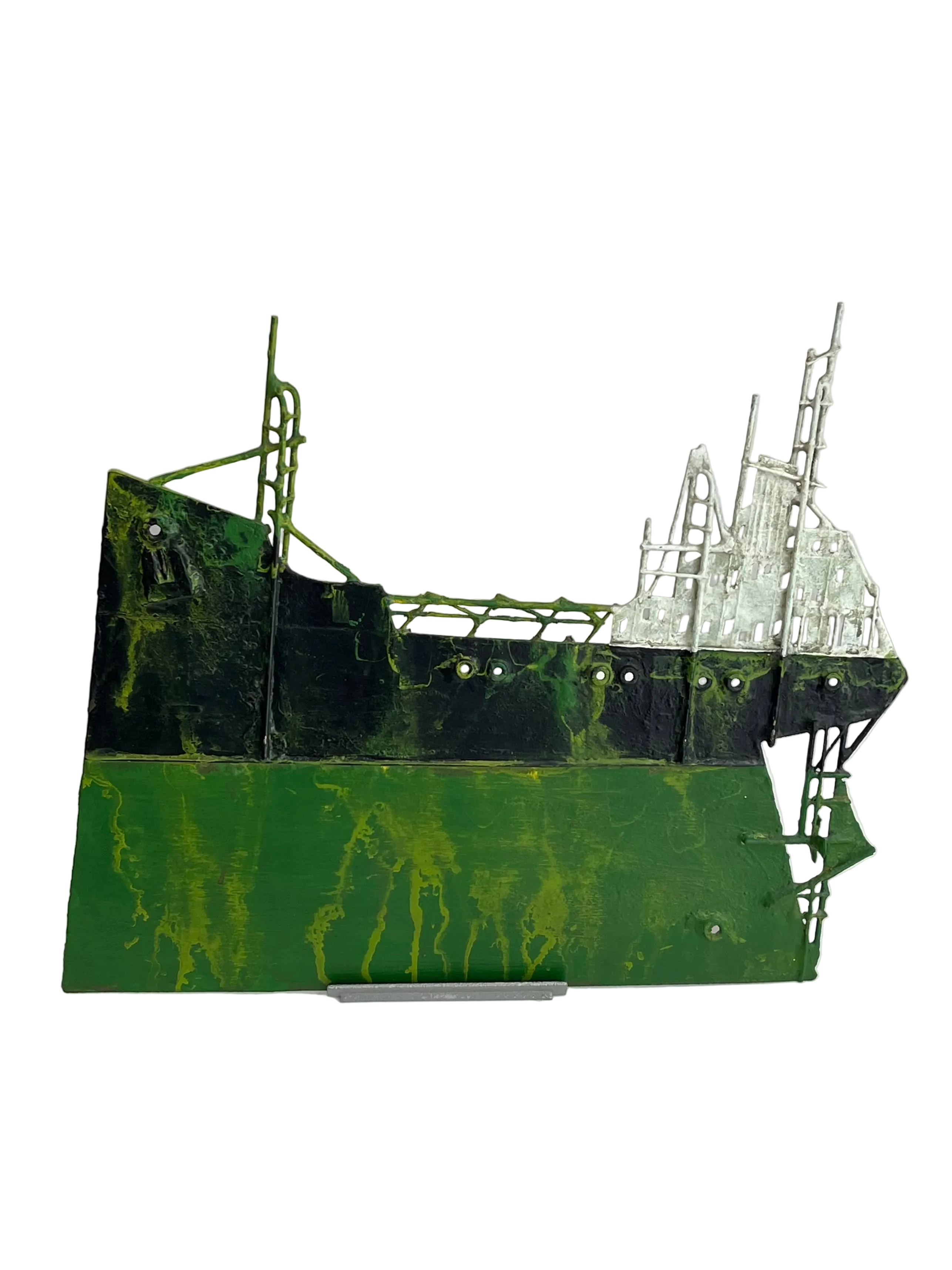 METALLIC BOAT