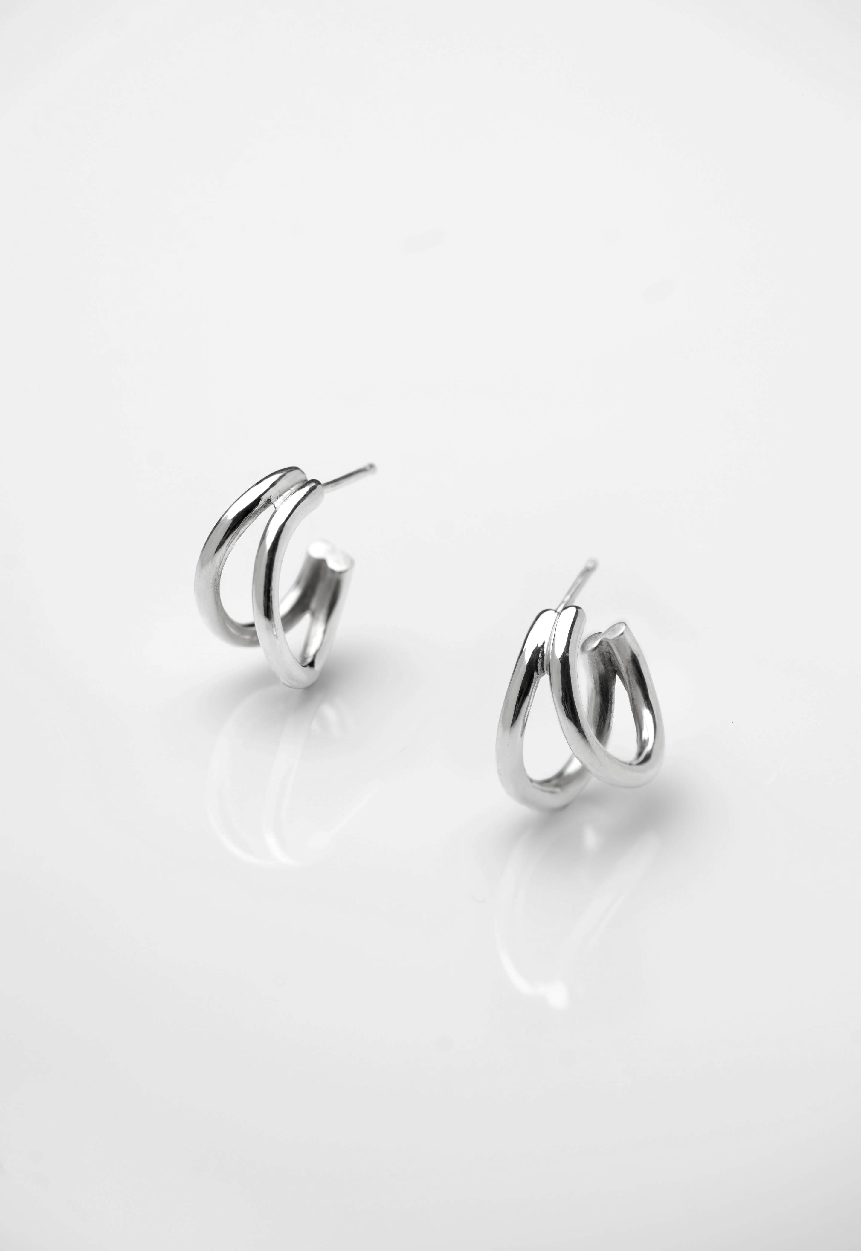 DOUBLE WIRE EARRINGS