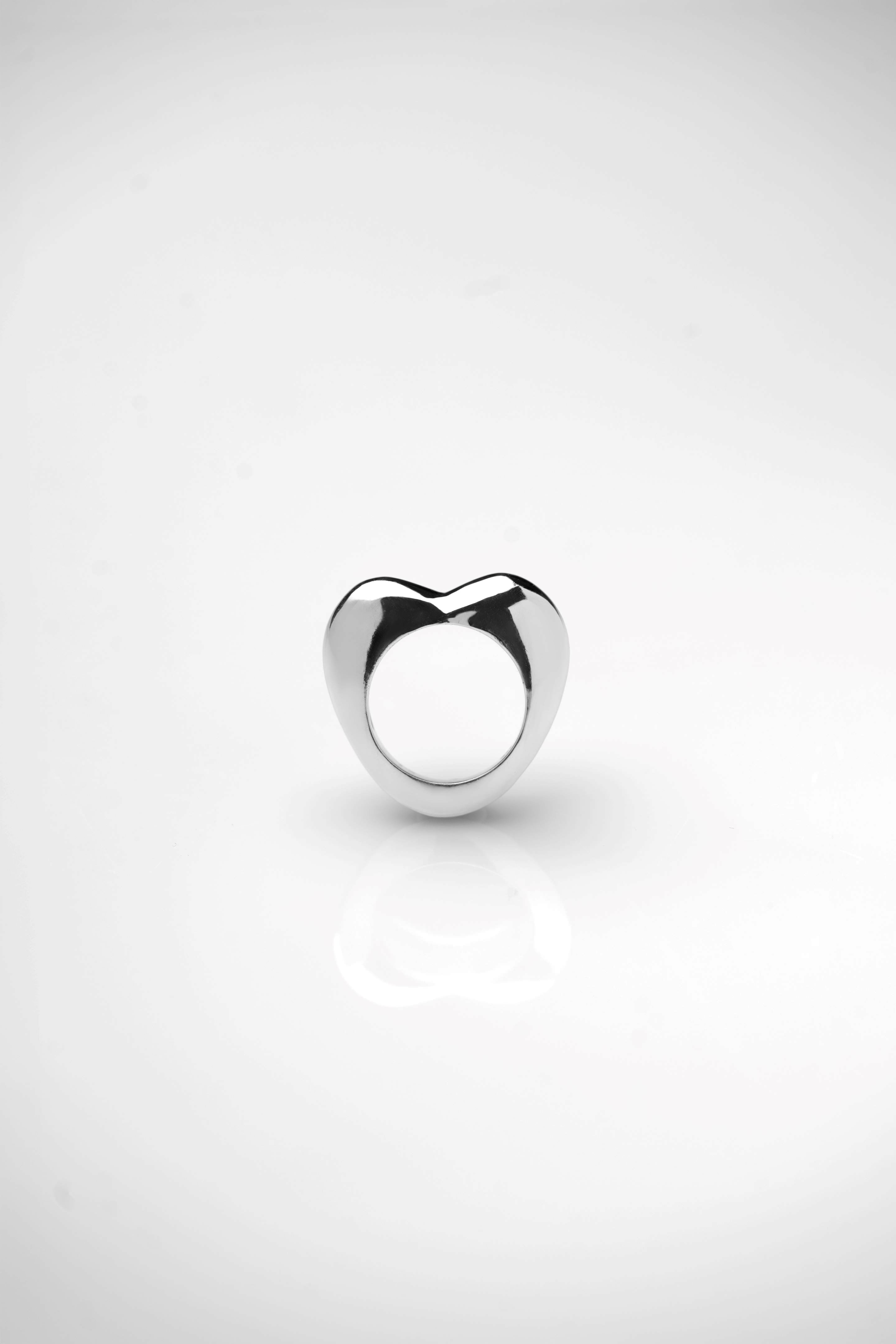 HEART RING