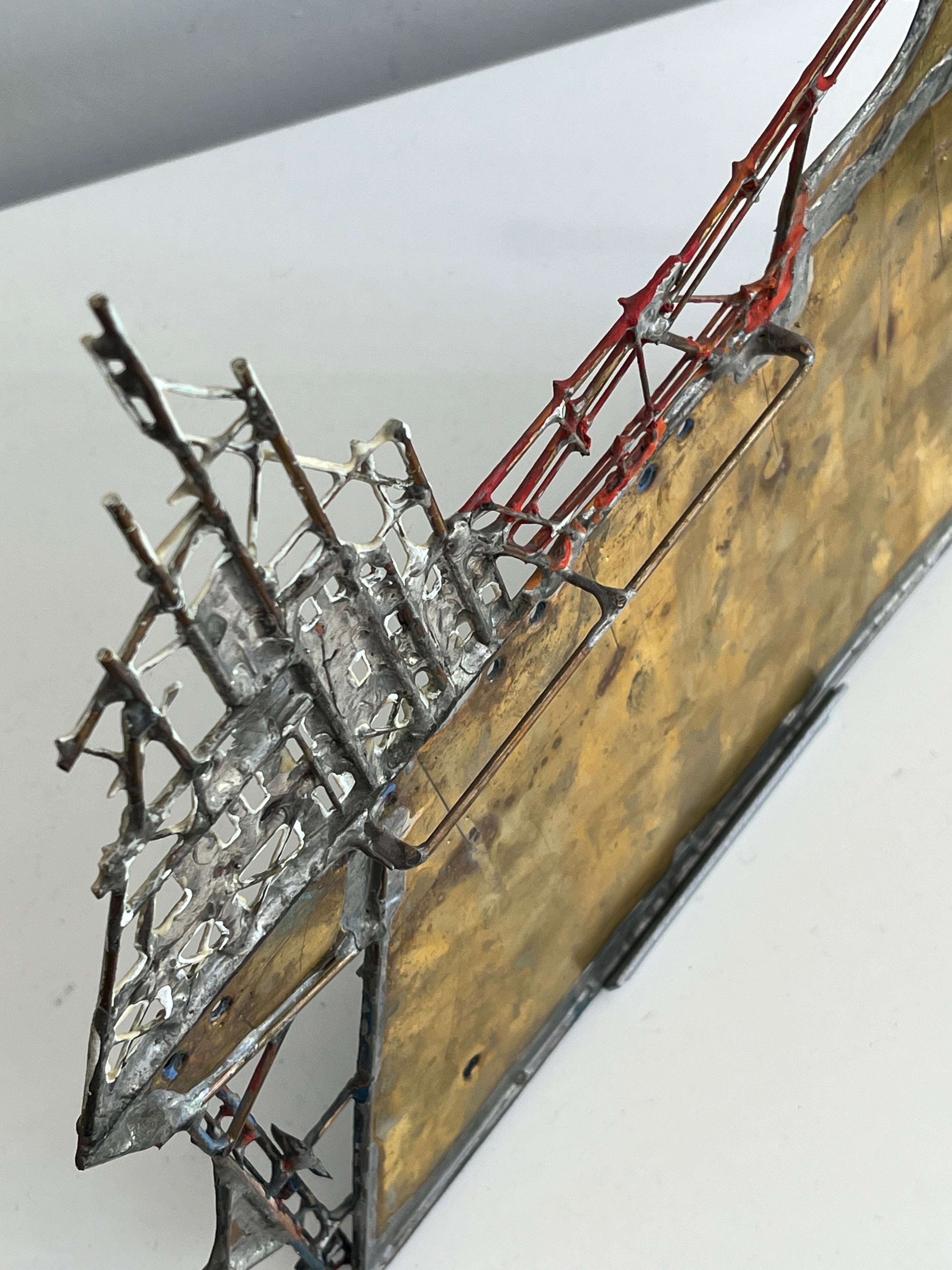 METALLIC BOAT