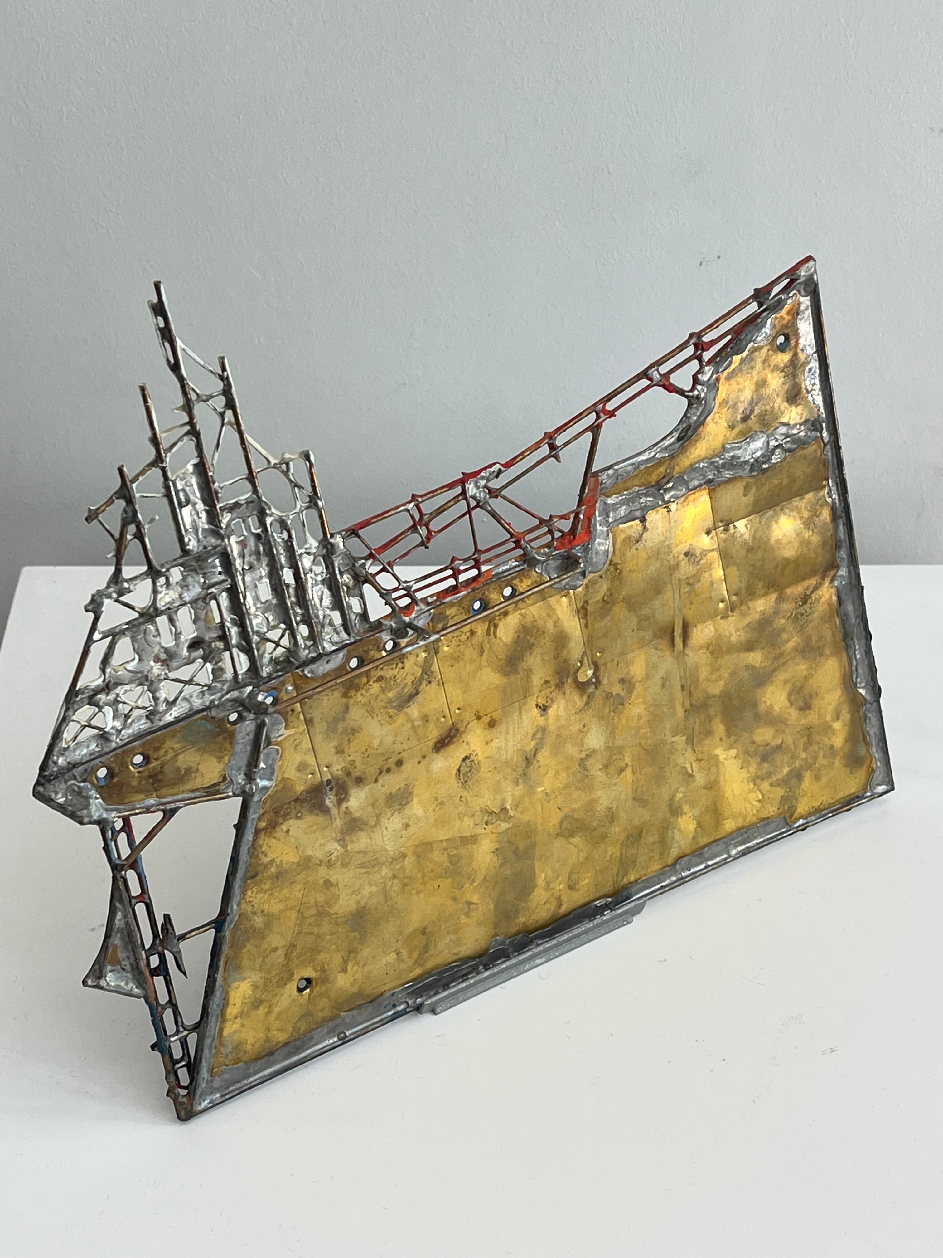 METALLIC BOAT