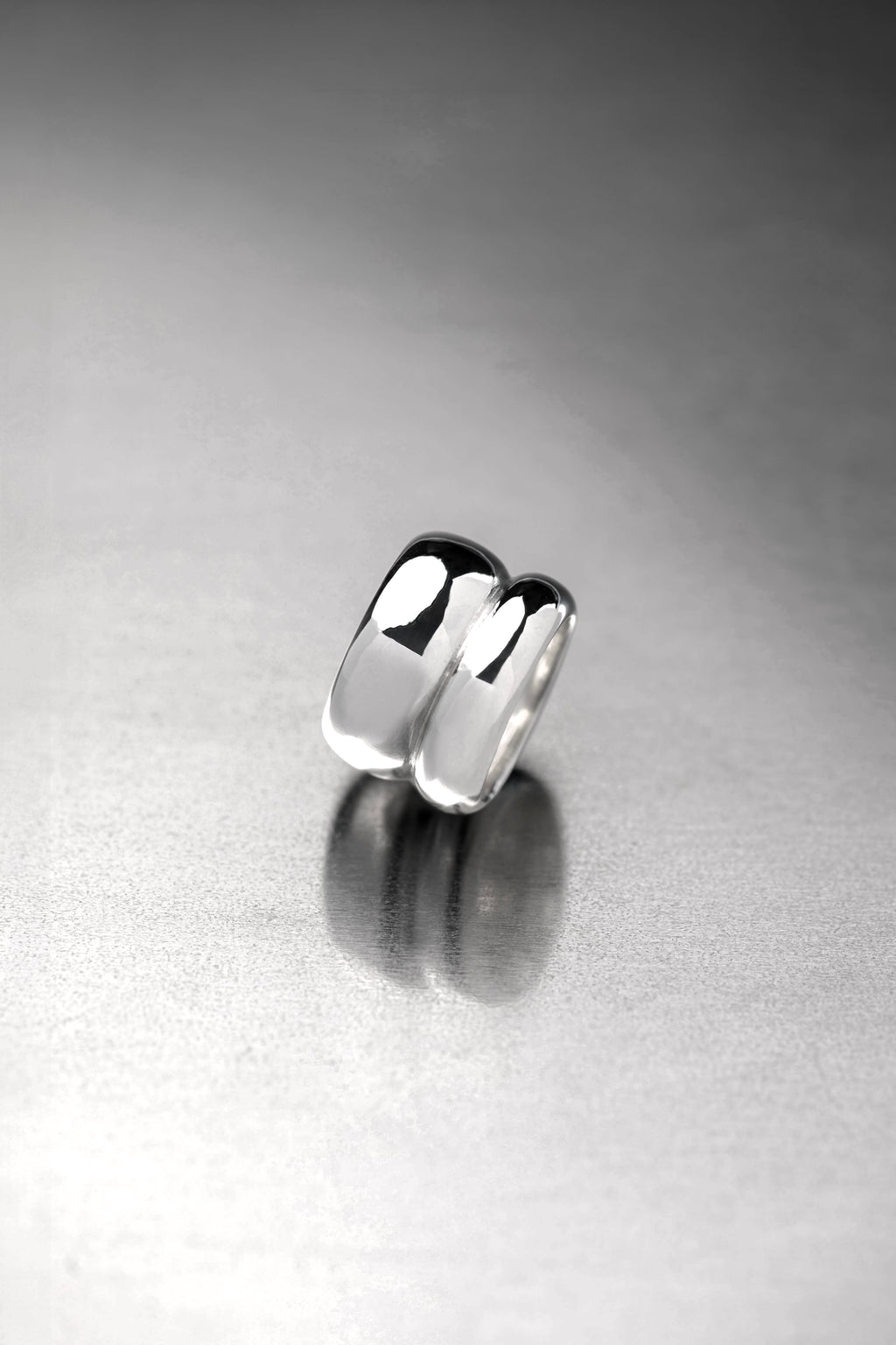 EXTRA BOLD ROUND RING