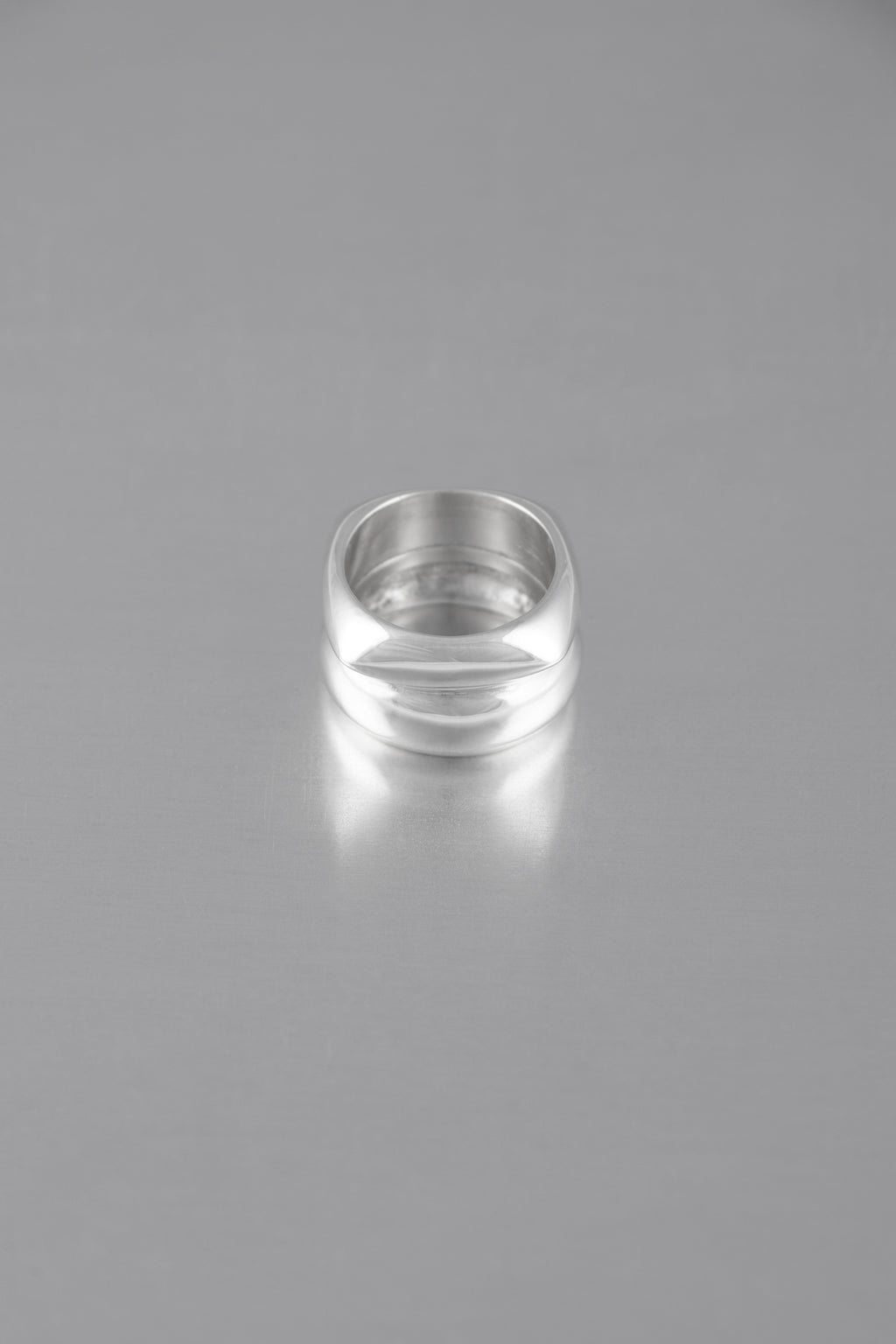 EXTRA BOLD PILLOW RING