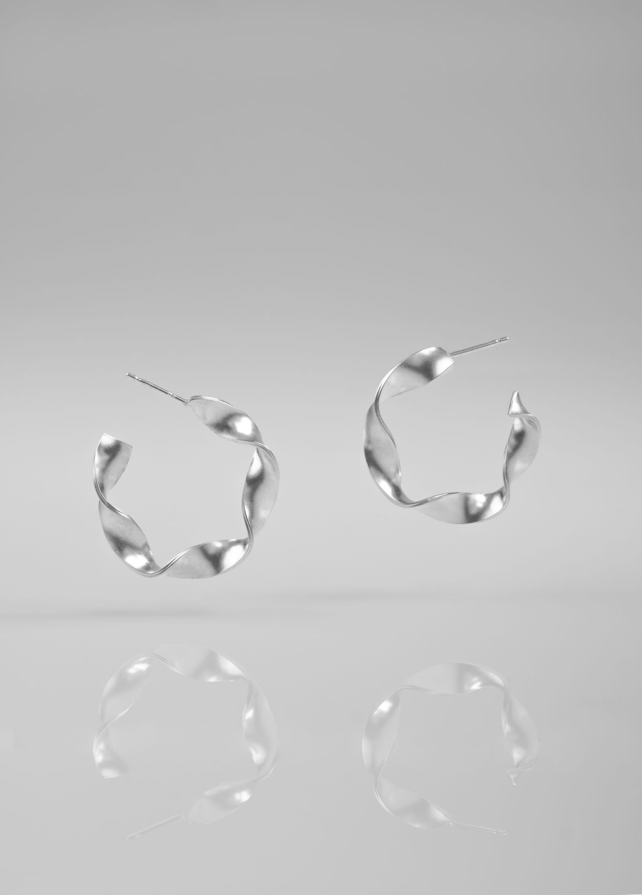 TWIST HOOPS_2