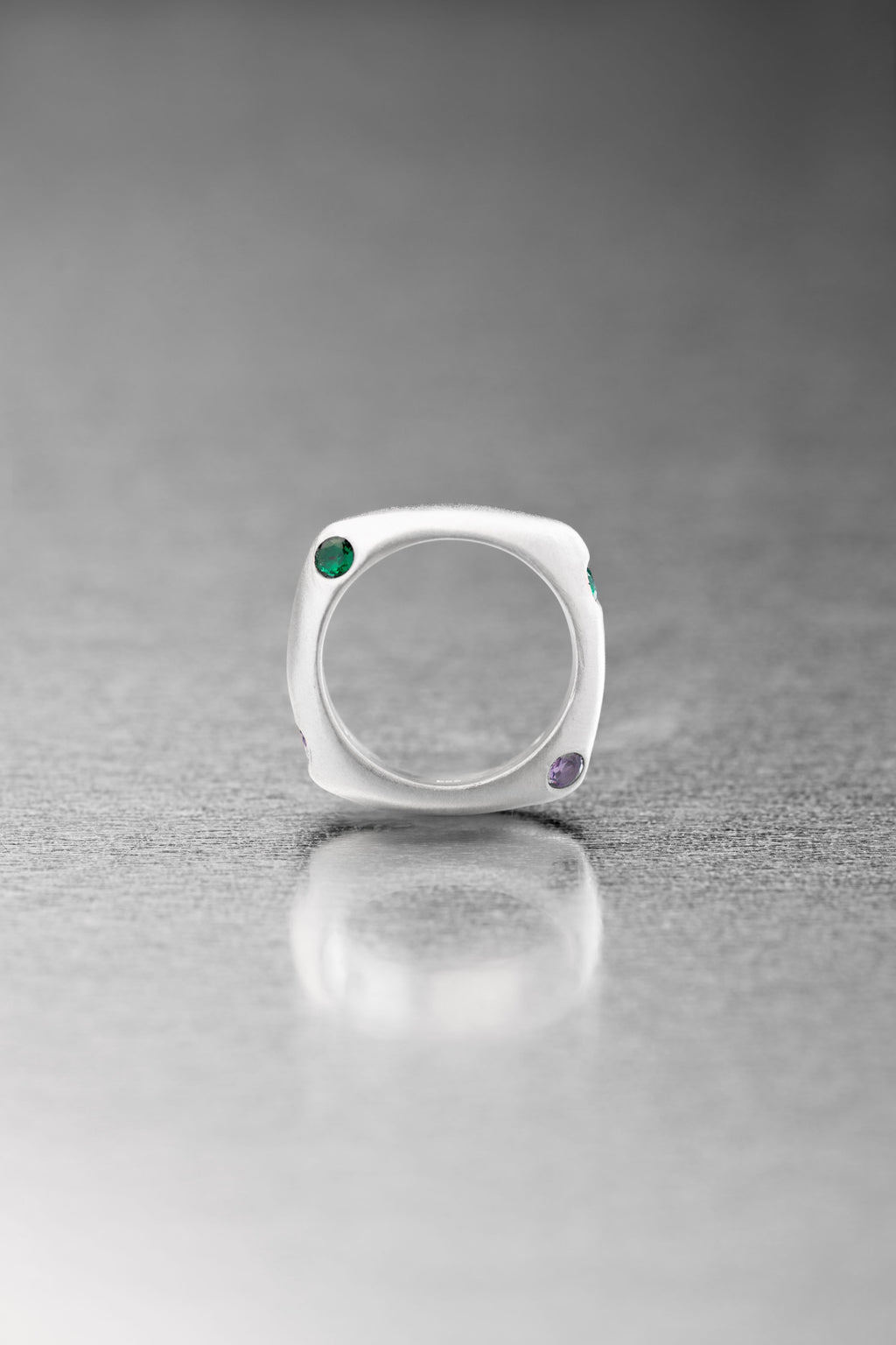 CANDY PILLOW RING