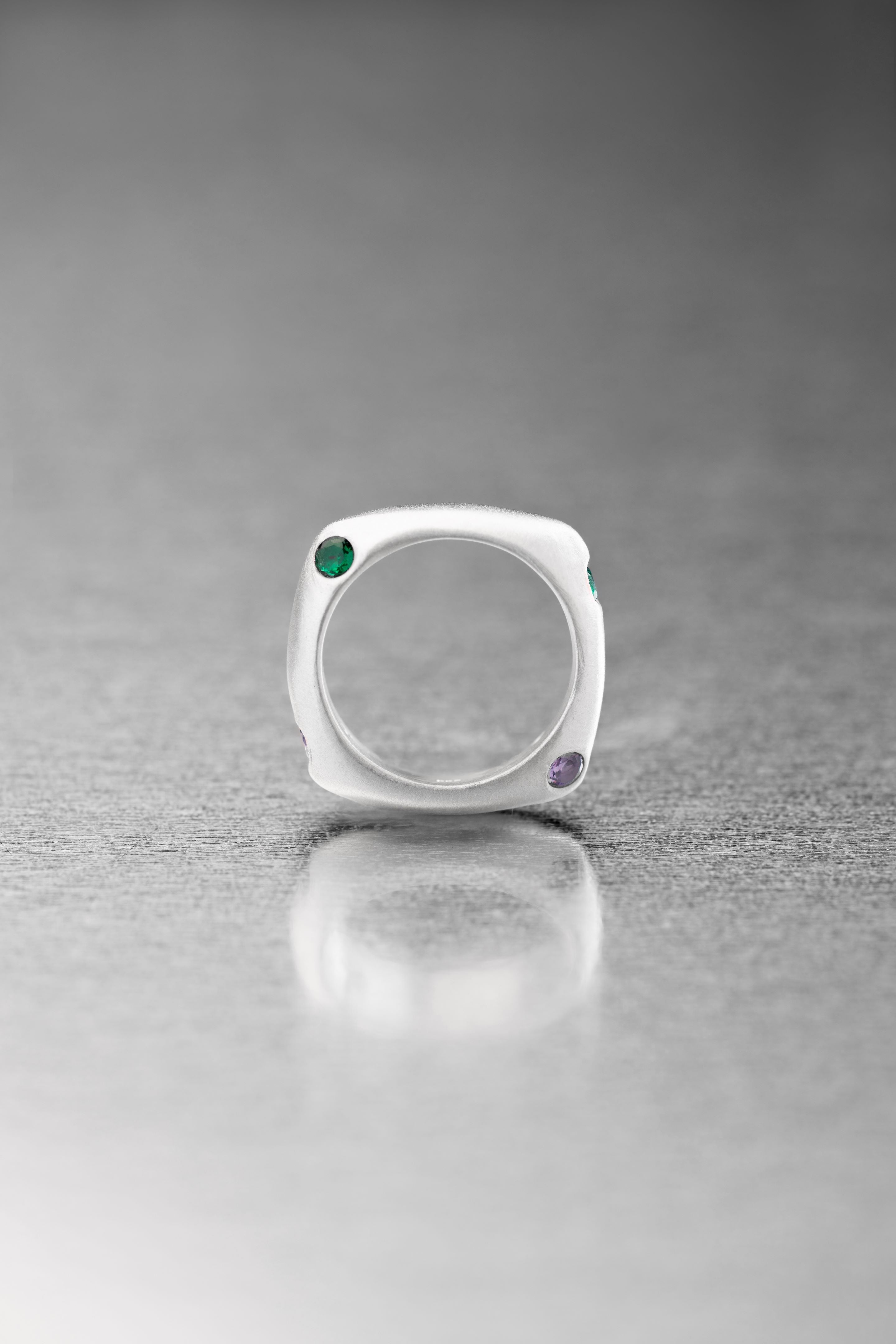 CANDY PILLOW RING