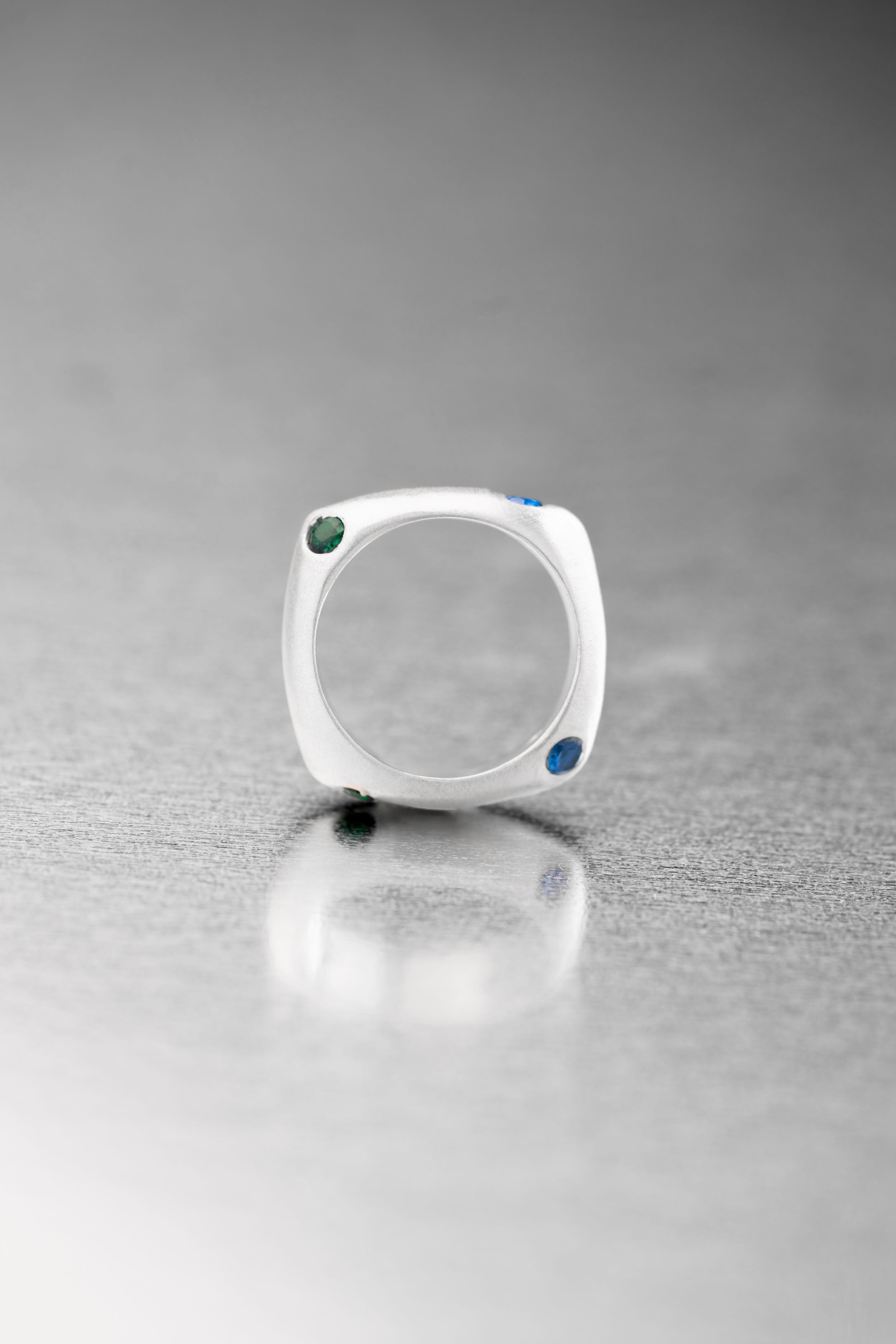 CANDY PILLOW RING