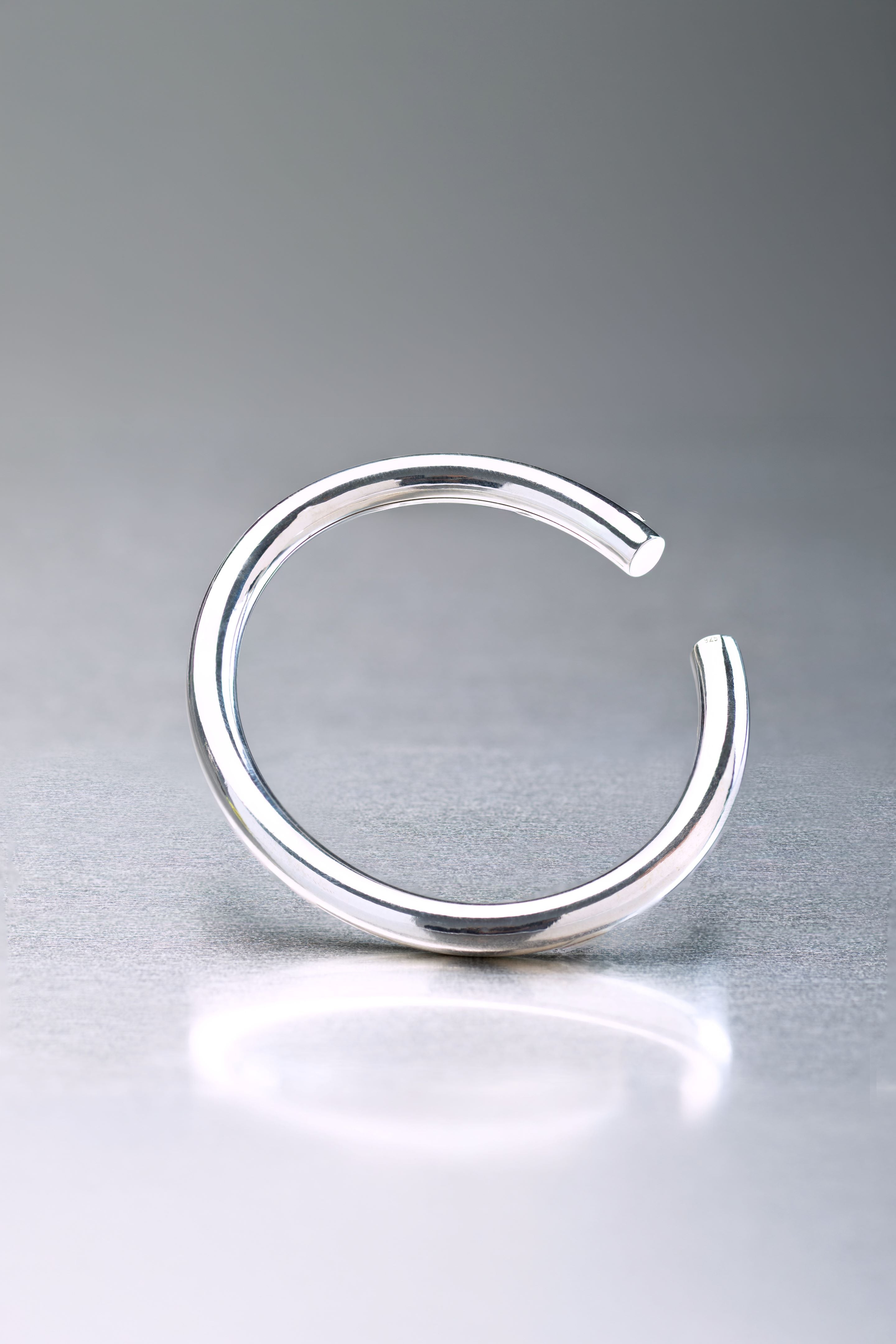 CUFF BRACELET