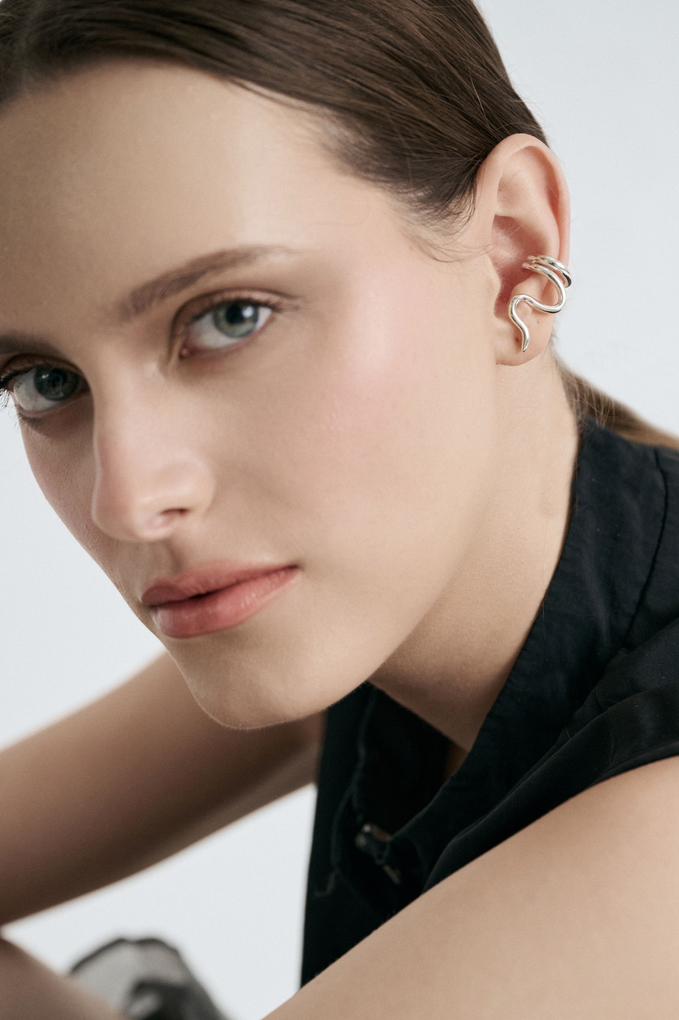 SNAKE EAR CUFF