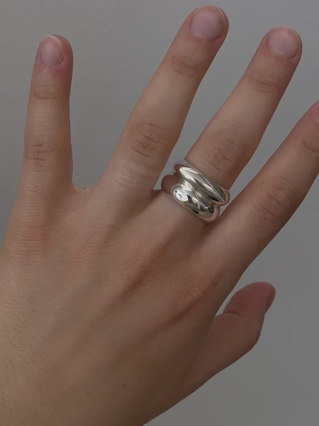 EXTRA BOLD PILLOW RING