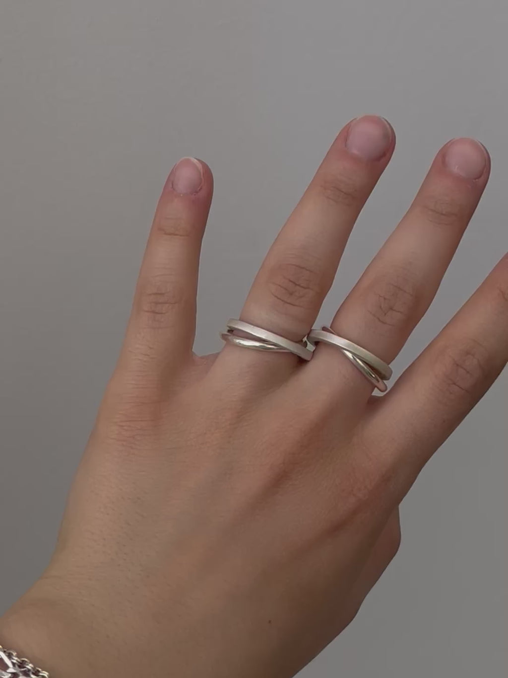 LOOP DOUBLE RING